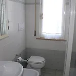 Trilocale 100 Mt Mare Con Terrazza Abitabile * Marcelli