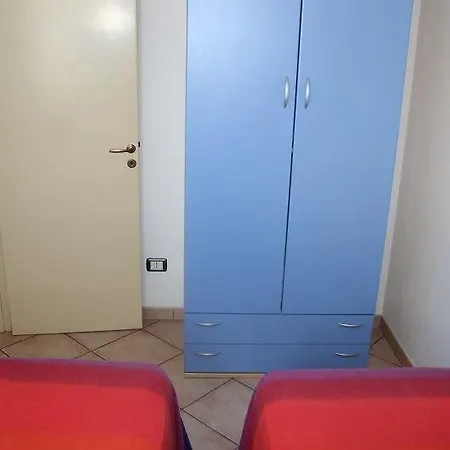 Trilocale 100 Mt Mare Con Terrazza Abitabile Appartement *